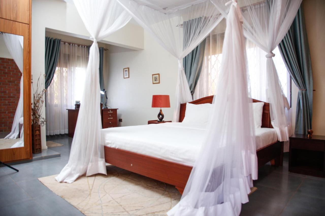 Fred And Winnie Bnb Kampala Exteriér fotografie