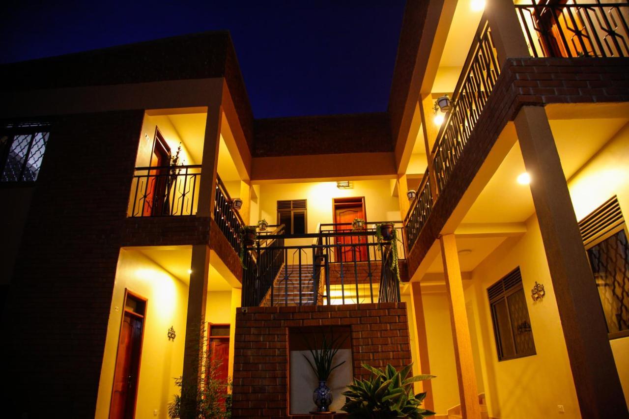 Fred And Winnie Bnb Kampala Exteriér fotografie