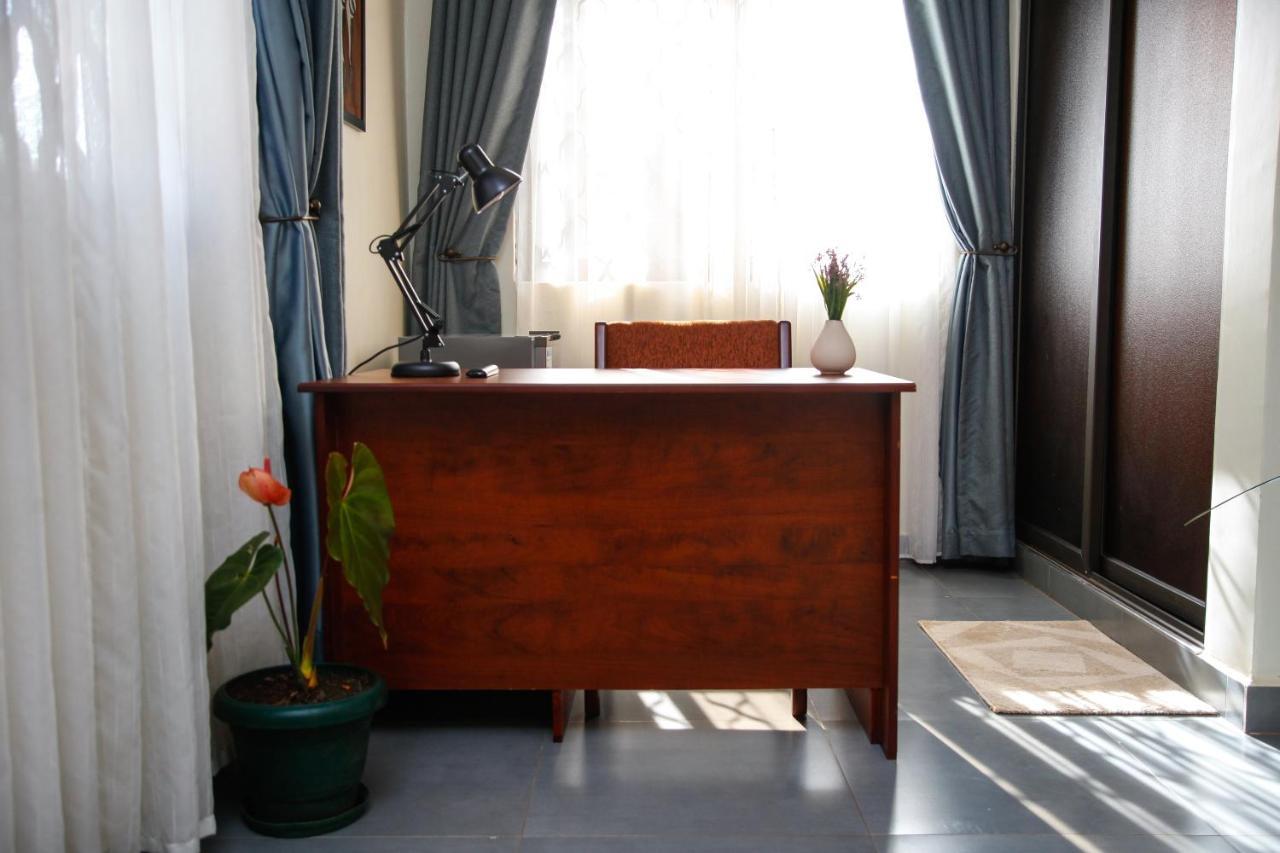 Fred And Winnie Bnb Kampala Exteriér fotografie